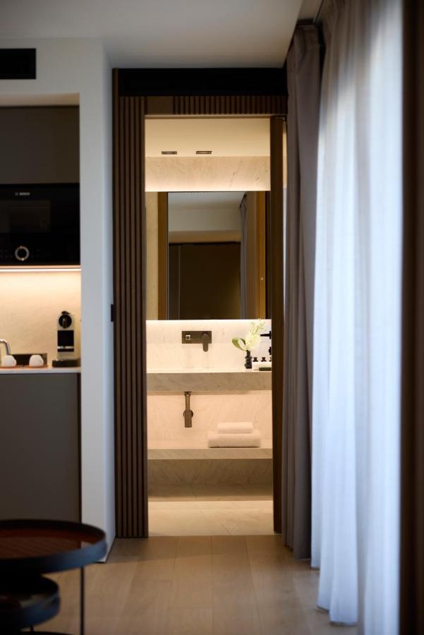 Dusit Suites Hotel アテネ エクステリア 写真